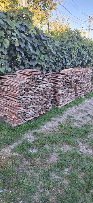 Gratuit. Țiglă veche