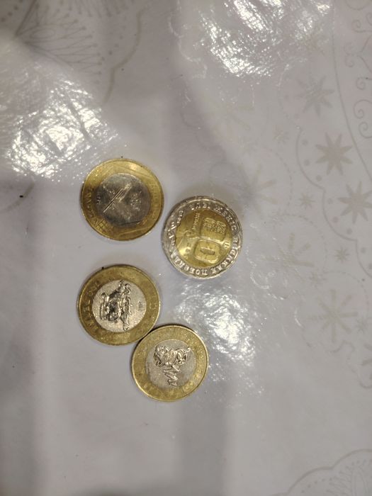 Продам монеты звоните