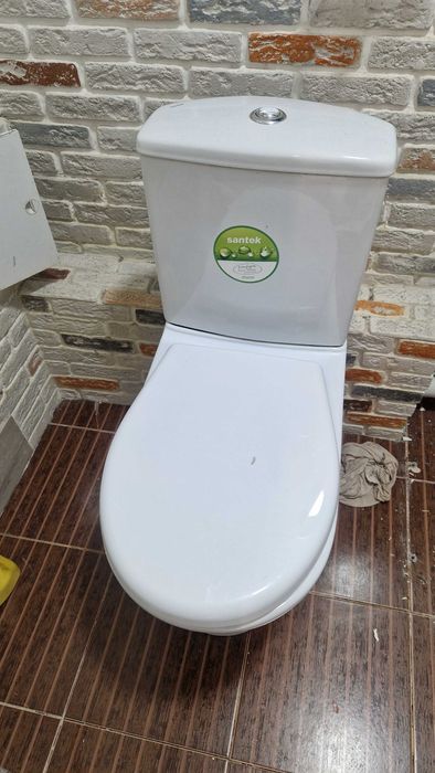 Унитаз и раковина за 20000