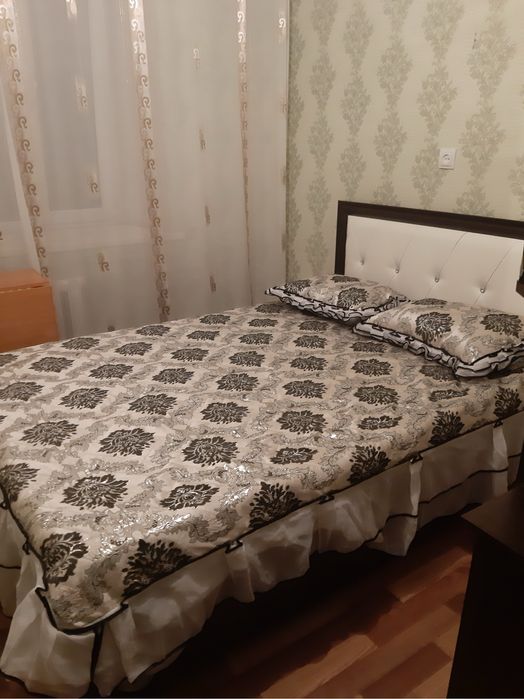 Продам двухспальную кровать