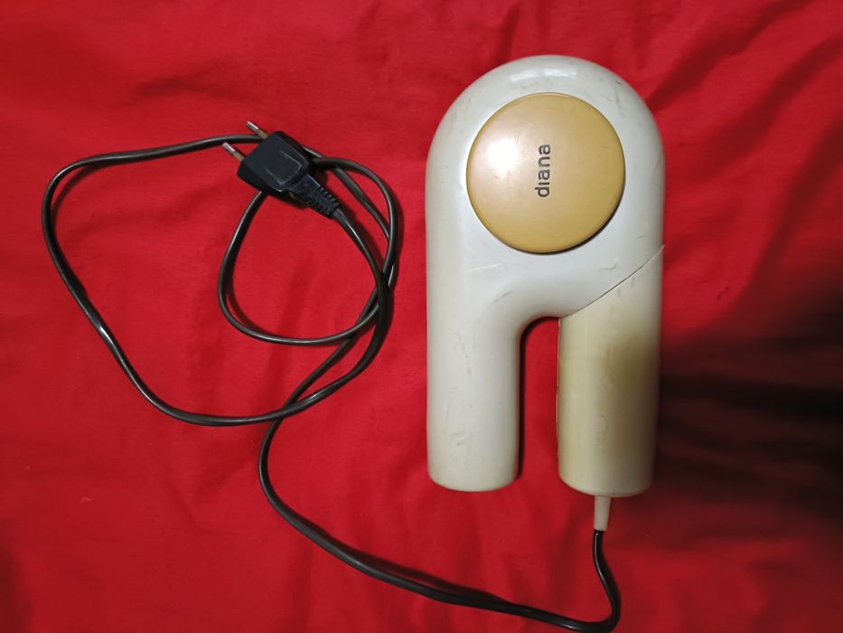 Diana,feon, uscător de păr