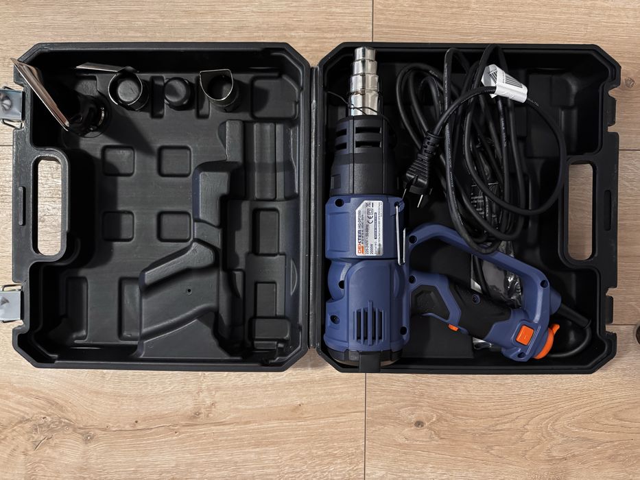 Suflantă cu aer cald