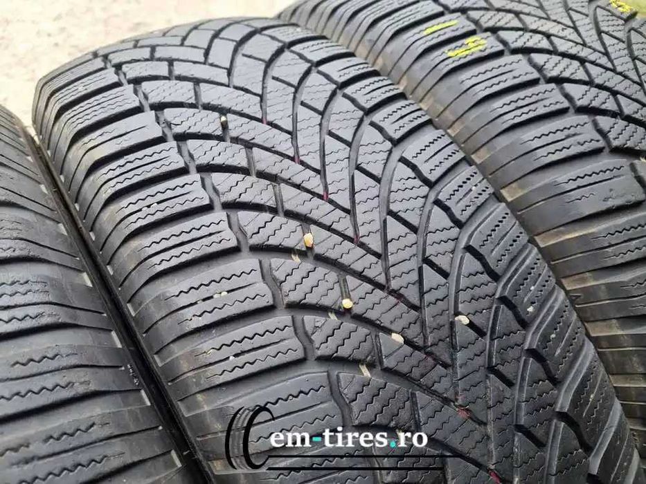 SET 4 Anvelope Iarna 215/70 R16 BRIDGESTONE Blizzak LM005 100T