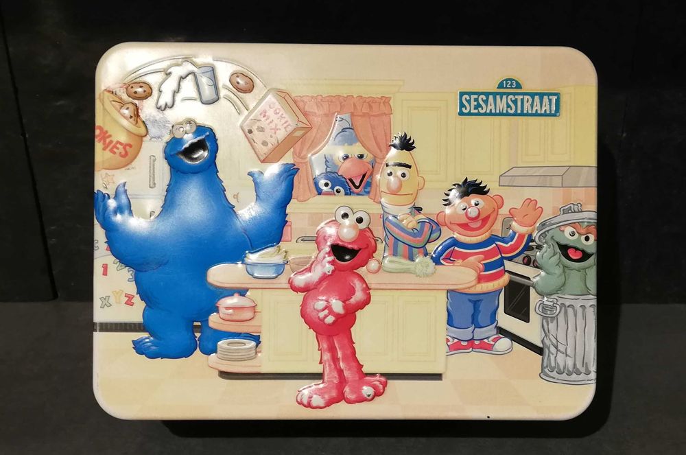 Cutie metalica de colectie Douwe Egberts - Muppets!