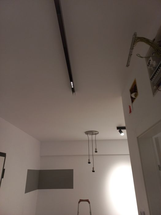 Electrician Montaj corpuri de iluminat -Bucuresti/Ilfov