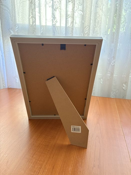 Icoana pictata de sticla