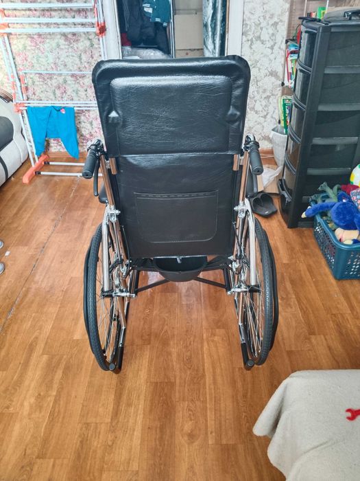 Коляска для инвалидов