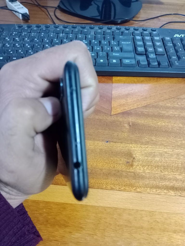 Redmi note 6 pro 3/32 gb sotiladi arzon narxda