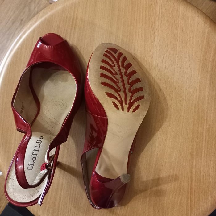 Туфли женские с открытой пяткой