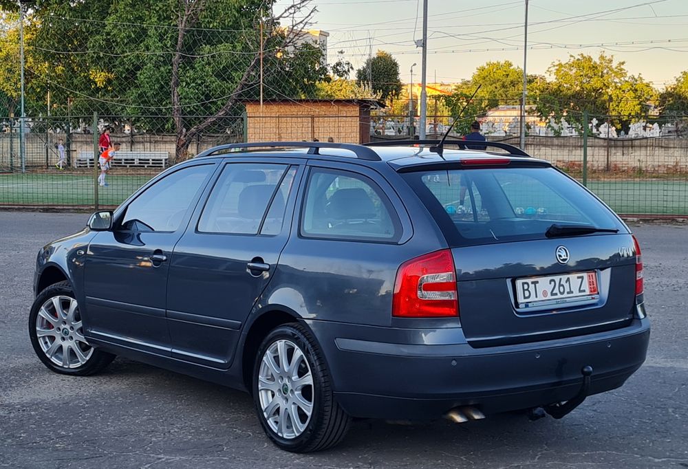 Skoda Octavia * Laurin&Klement * 2.0 TDI * Automată DSG * IMPECABILĂ
