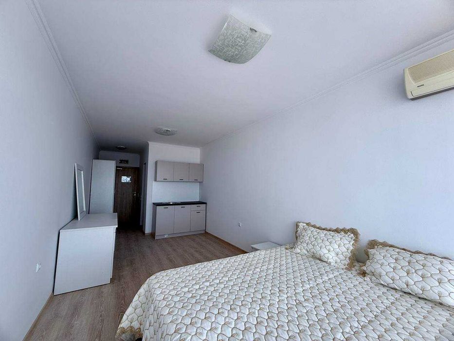 Продава се Едностаен апартамент в Свети Влас - 35 кв.м за 1515 €/кв.м - Снимка #2