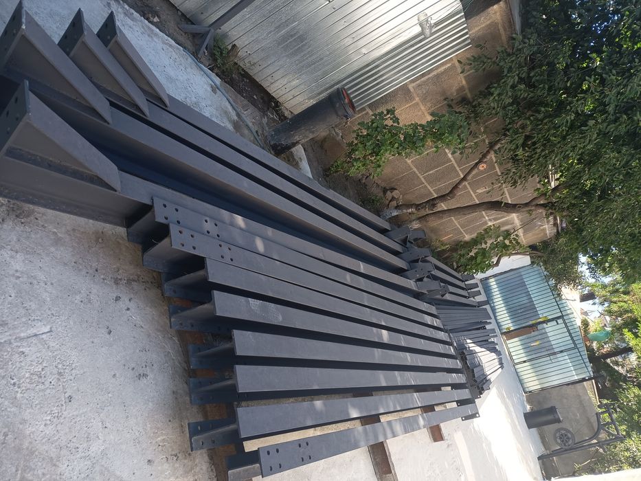 structuri metalice diferite mărimi pentru mai multe la telefon