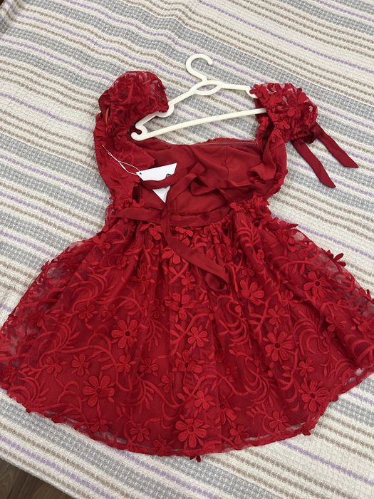 Новое вечернее платье из Англии