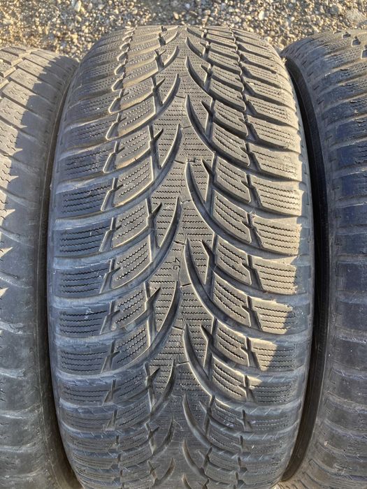 Всесезонни Гуми 225 50 17 Nokian