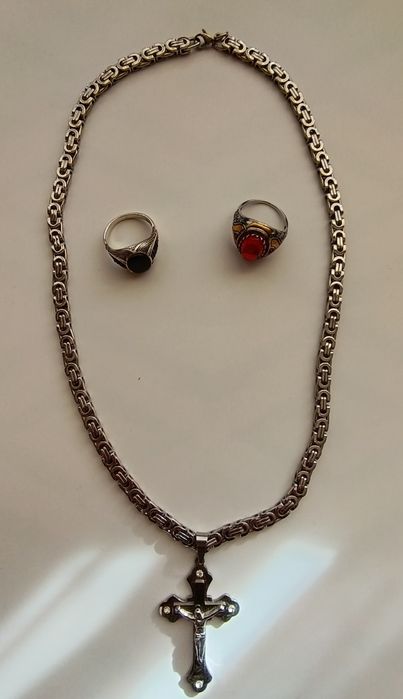 Мъжки комплект бижута.