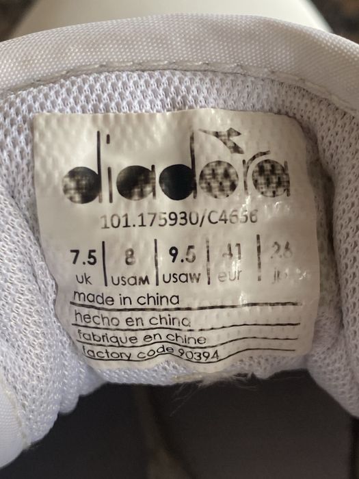 Papuci diadora  purtati