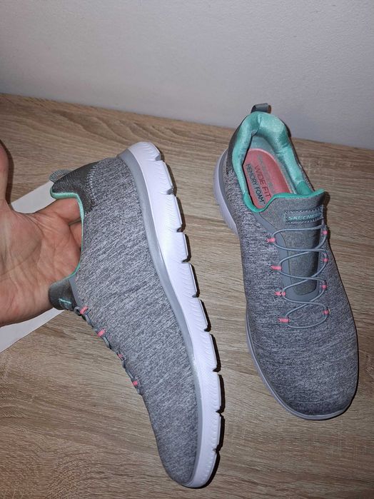 adidasi dama sketchers marimea 41
