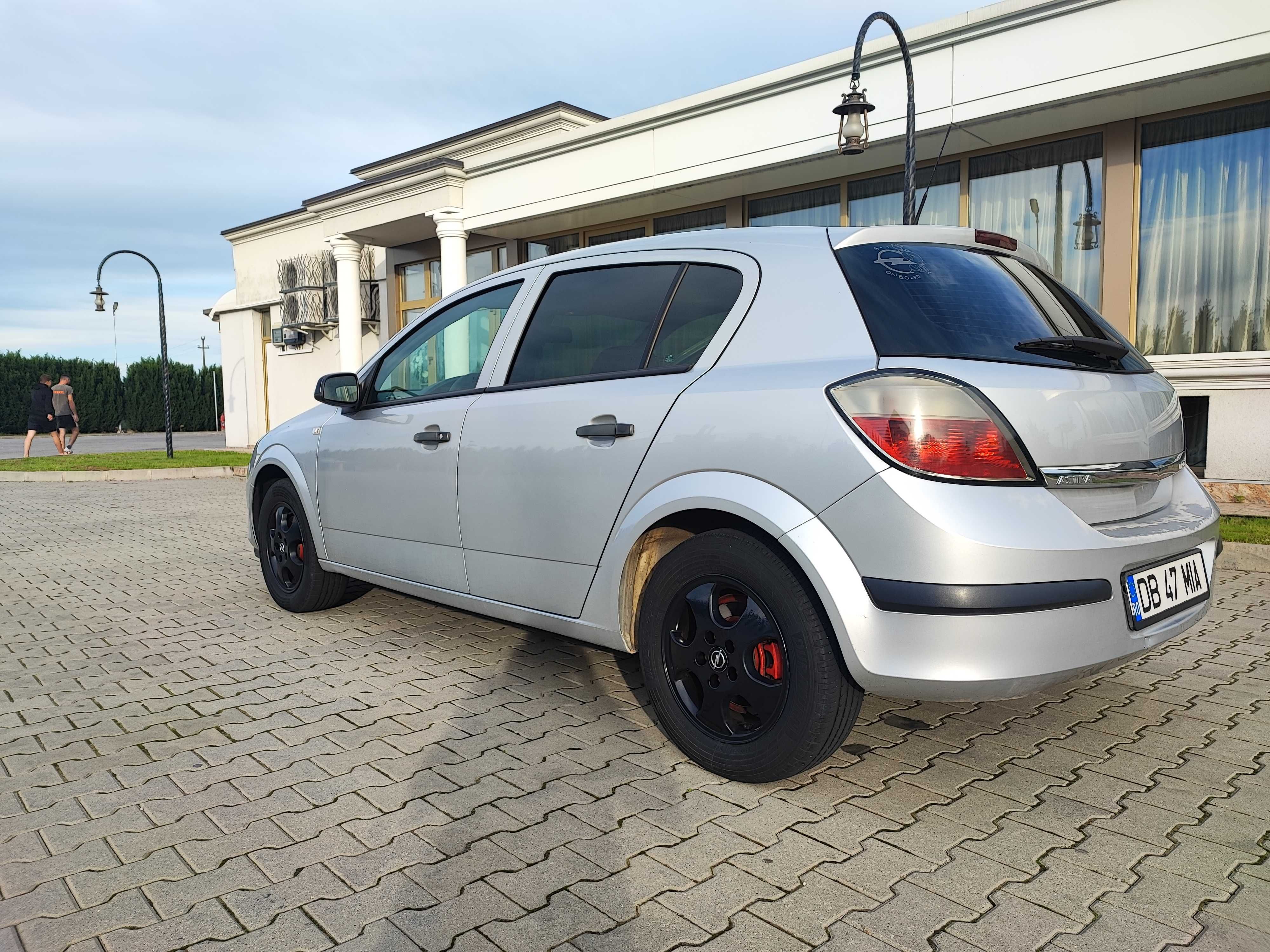 Opel Astra H 1.7 101 CP