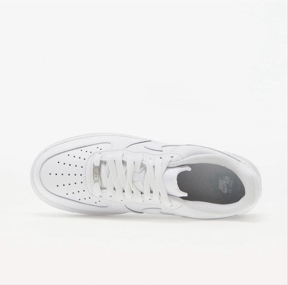 Adidași Nike Air Force 1 Low