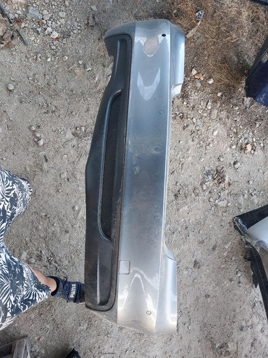 Задна броня бмв bmw е90 седан