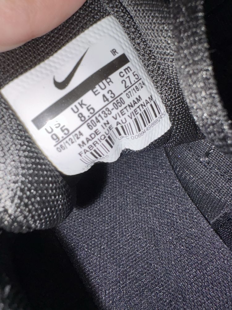 Pantofi Nike 41 42 43 si 44 Negru Negri noi new nepurtati