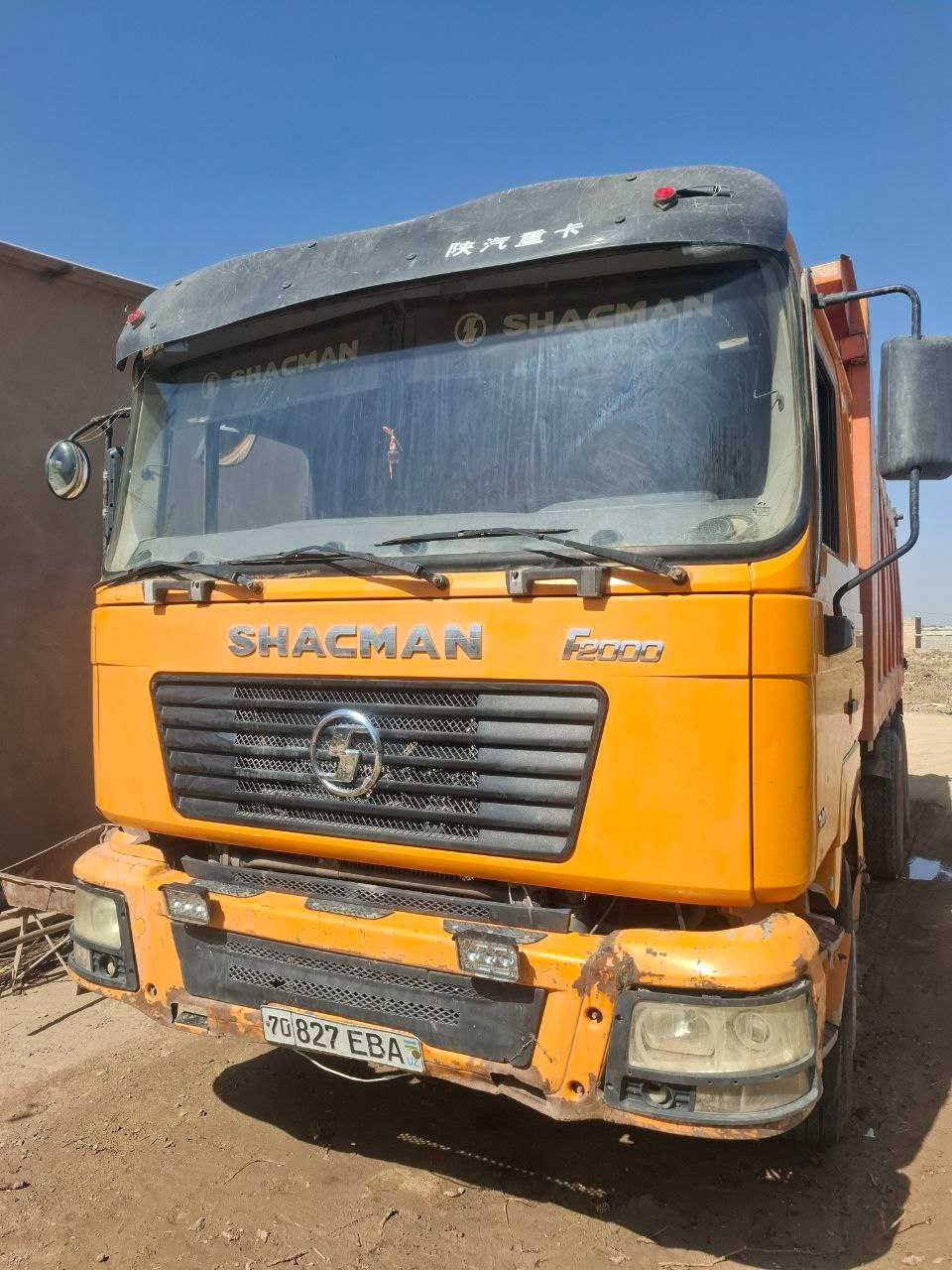 SHACMAN  F2000     .