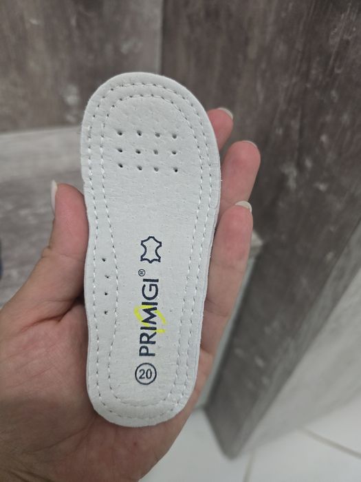 Обувки за прохождане Primigi 20номер