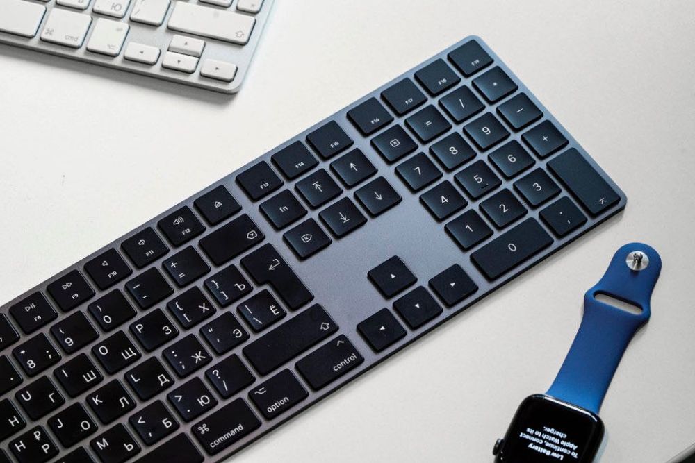 Magic Keyboard with Numeric Keypad