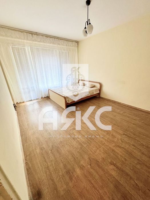 Едностаен апартамент в кв. Младост 1