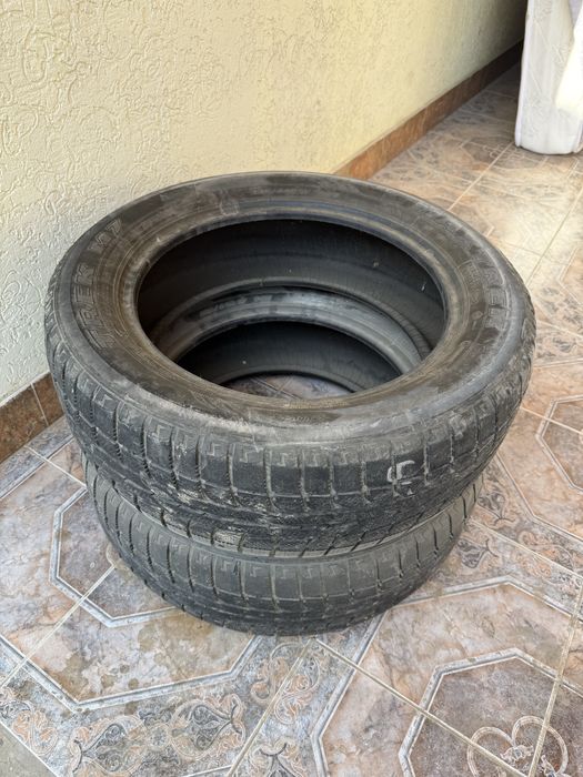 Автошины 215х60х17 всесезонка 2шт б/у в хорошем состоянии