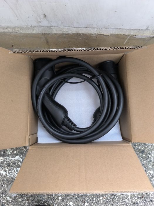 Кабел за зареждане на автомобил type 2 (тип 2) 11kw 3 фазен