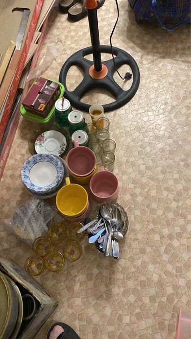 Продам посуду на фото