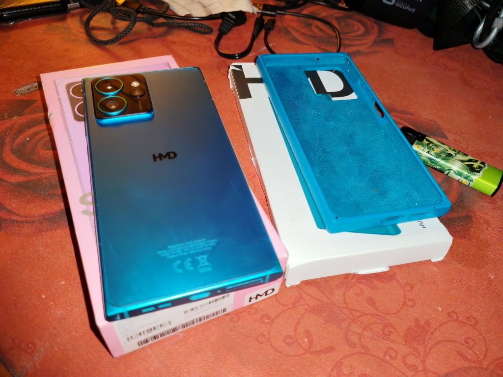HMD Skyline Cyian color, 12gb Ram, and 256gbROM!