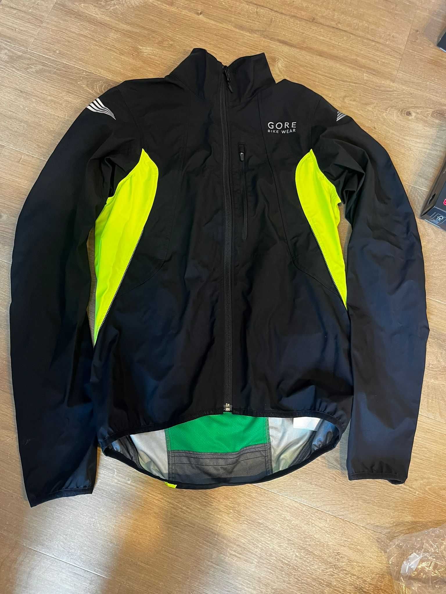 Geaca ciclism Gore Element Active Shell Windstopper