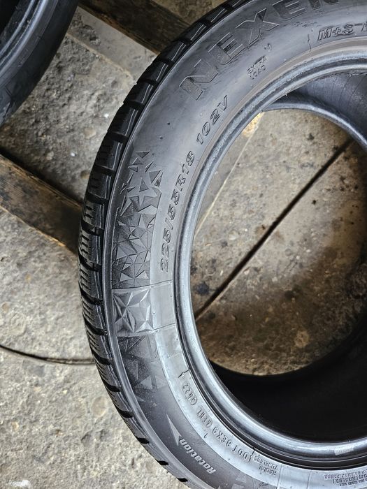 4 anvelope iarna 225 55 18 Nexen 2022 6.mm