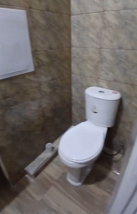 Navastroyka sotiladi 2xona 3qlingan 6etaj sorklet olmos metro taraf