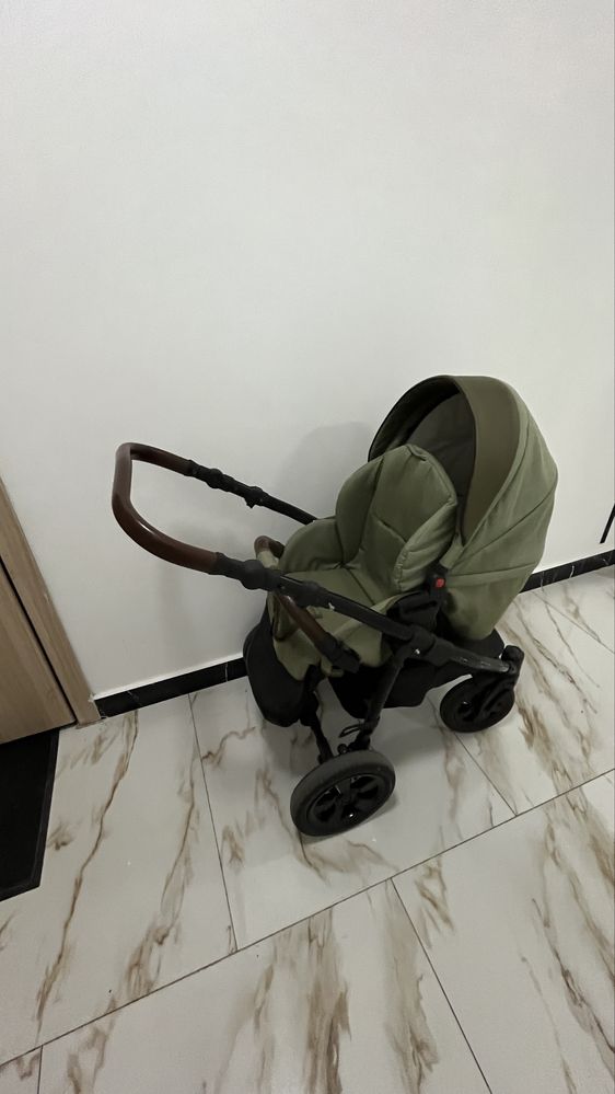 Продам детскую коляску tutis nanni 3 в 1