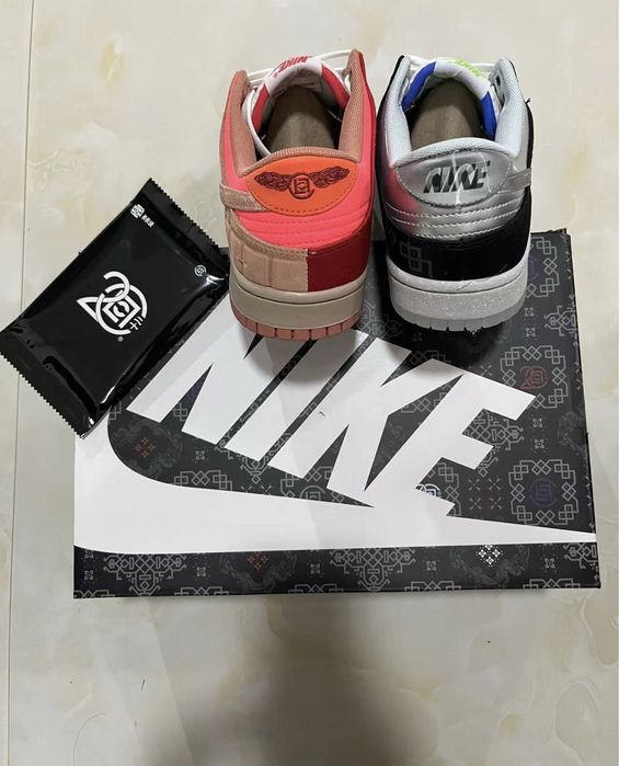 Nike Dunk Low SP What The Clot