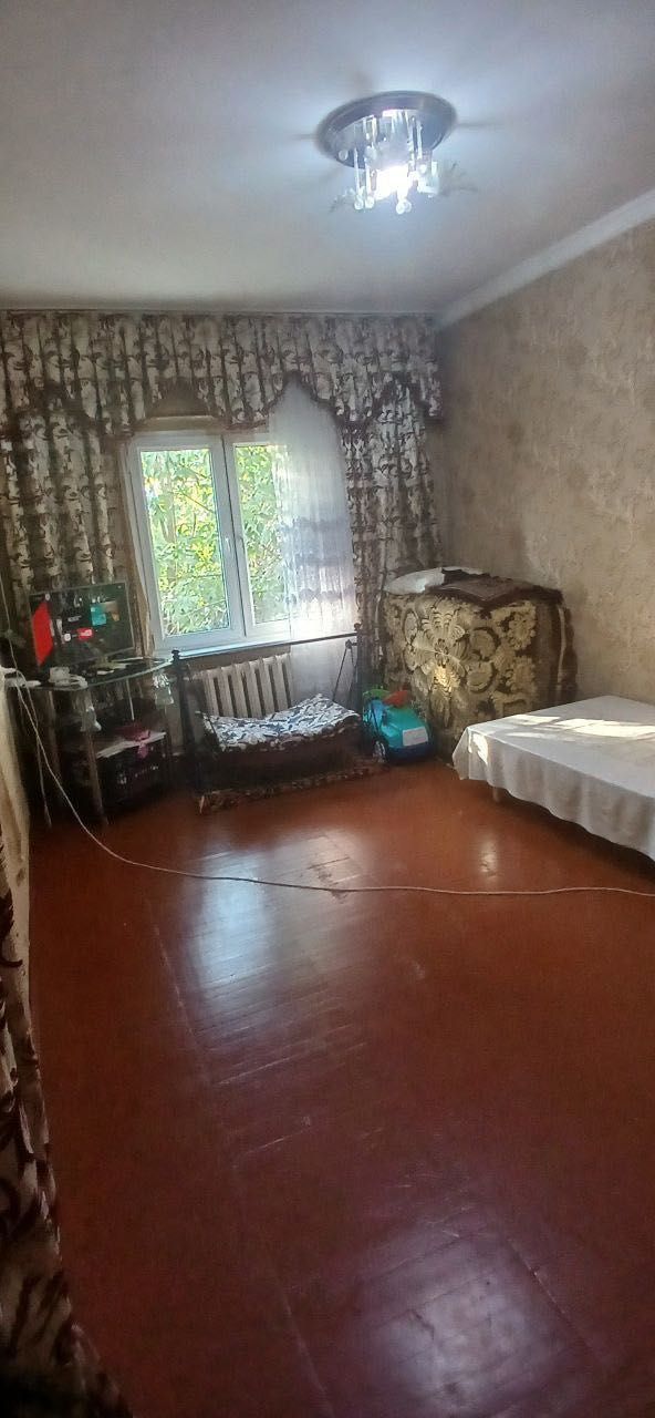 algaritmdan 1 xonali uy sotiladi