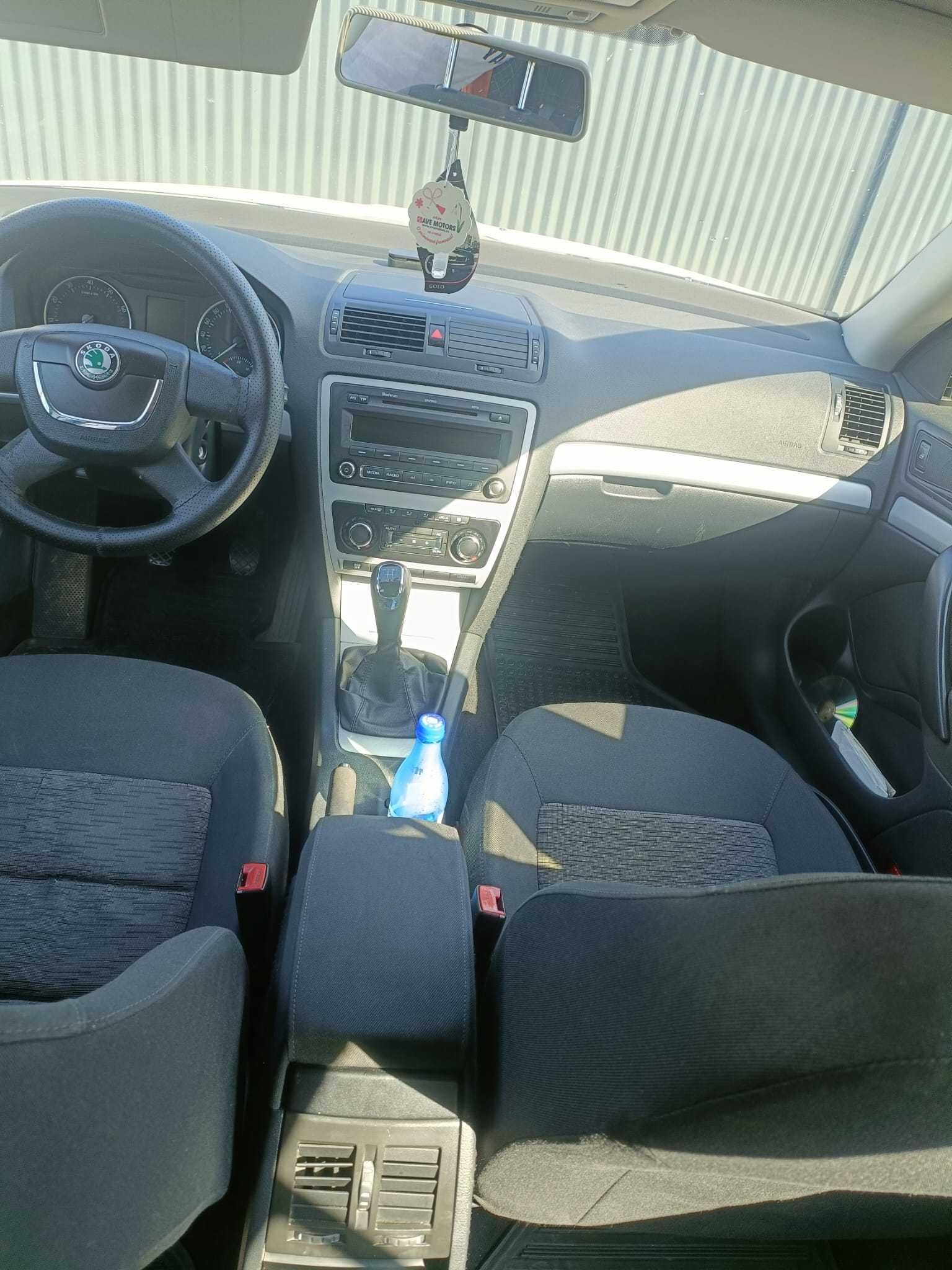Vand Skoda Octavia II Facelift
