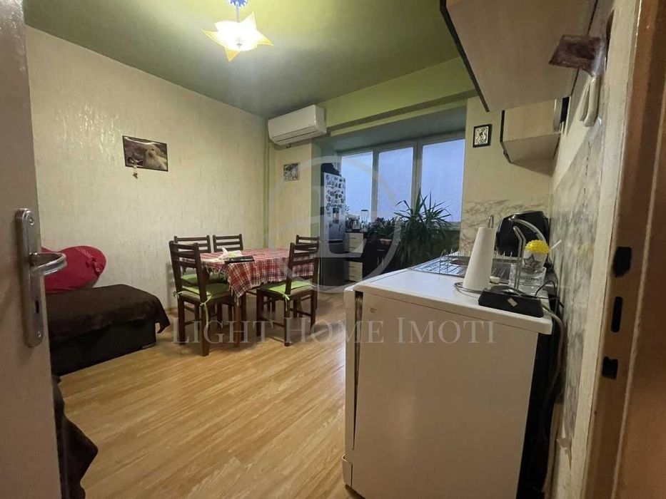 Продава се Тристаен апартамент в Пловдив, Христо Смирненски - 74 кв.м за 1586 €/кв.м - Снимка #1