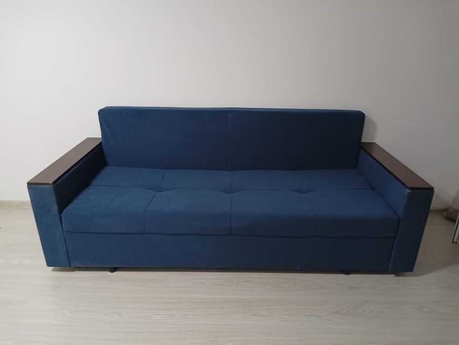 Продам Диван новый