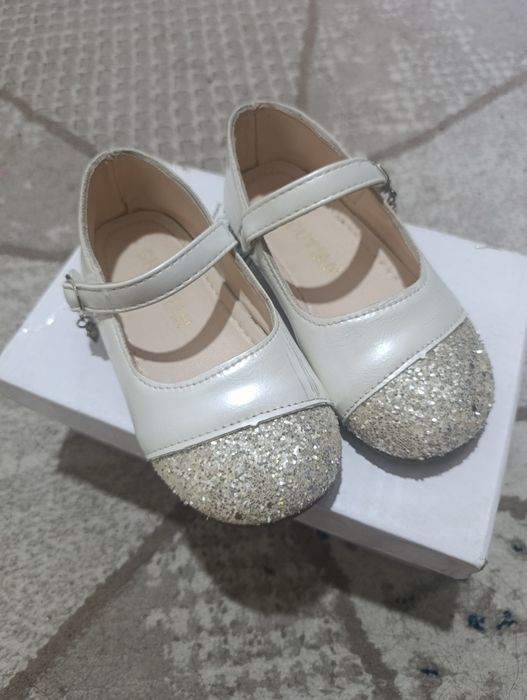 Туфли для девочки 27 размер