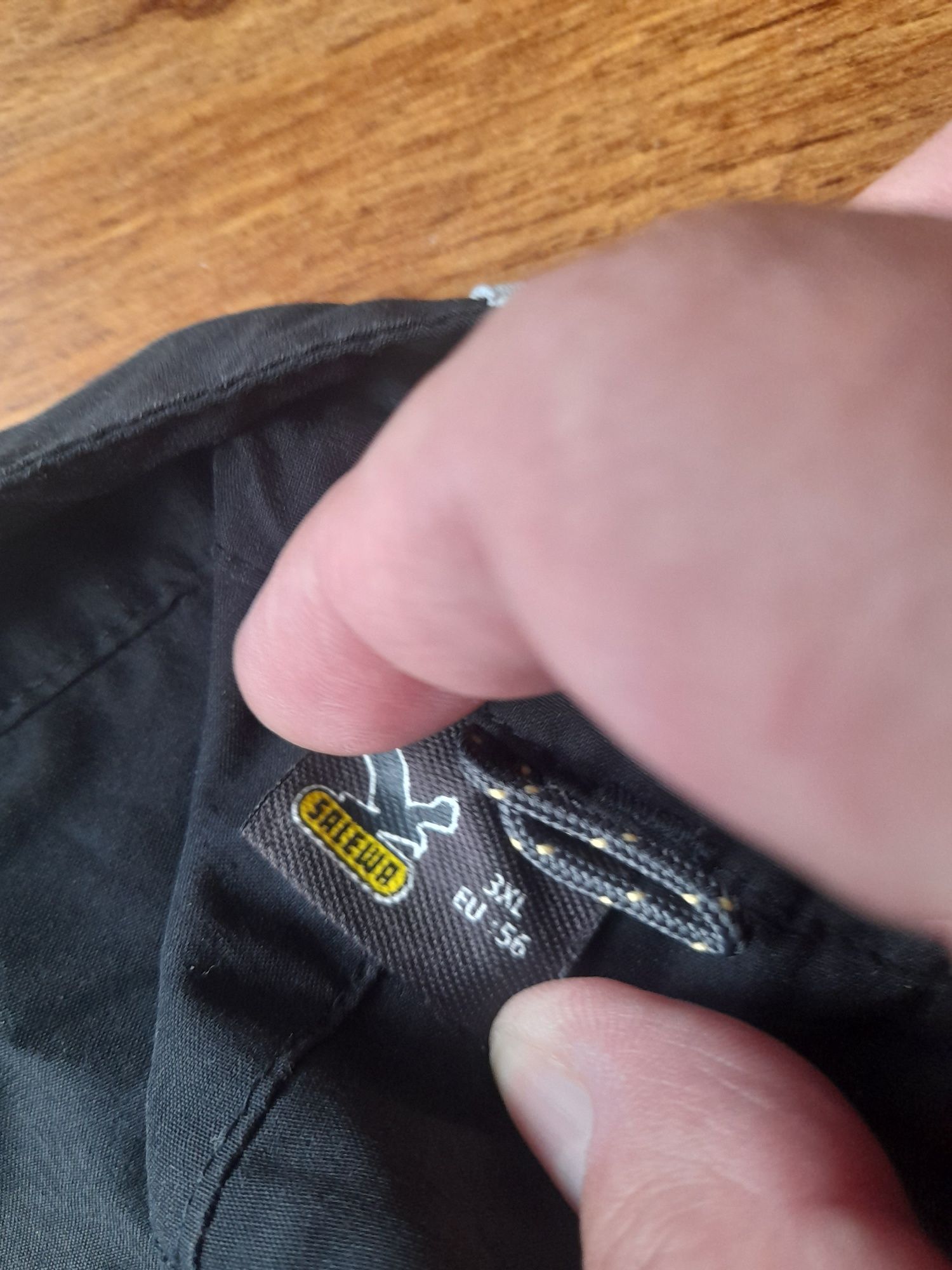 SALEWA мъжки къси панталонки 2XL размер.