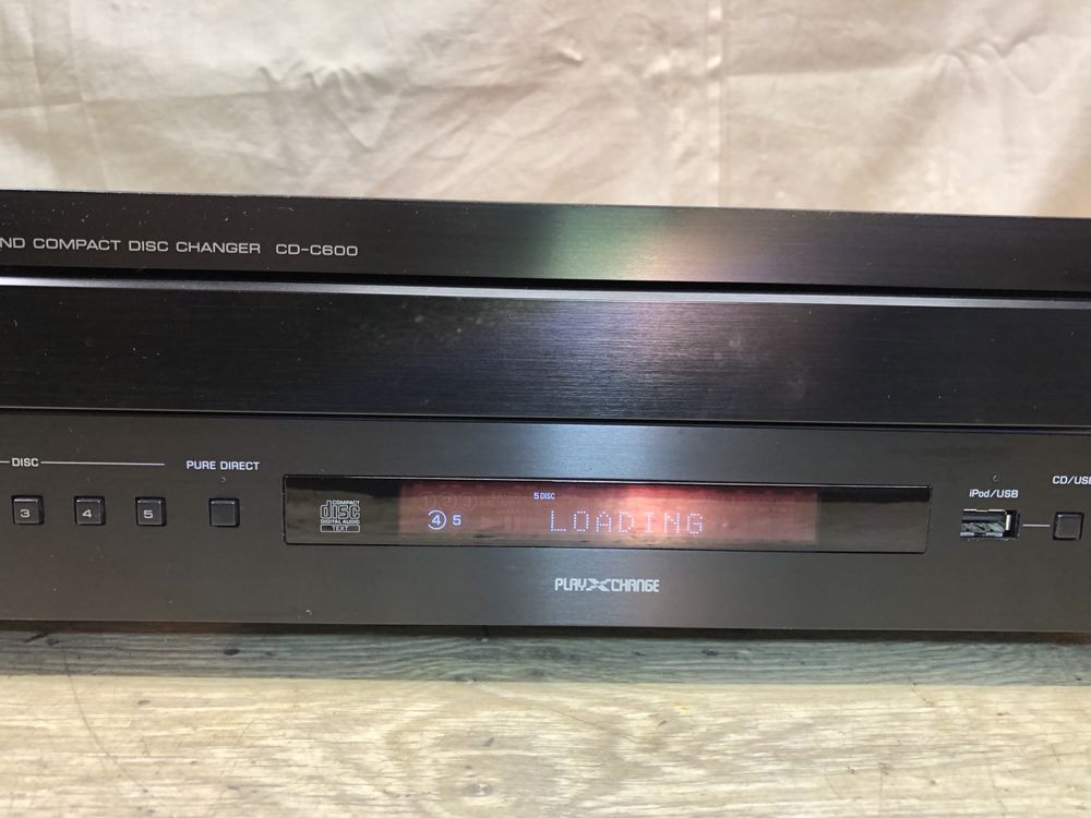 Yamaha CD-C600 плеър