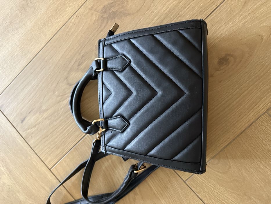 Черна мини дамска чанта