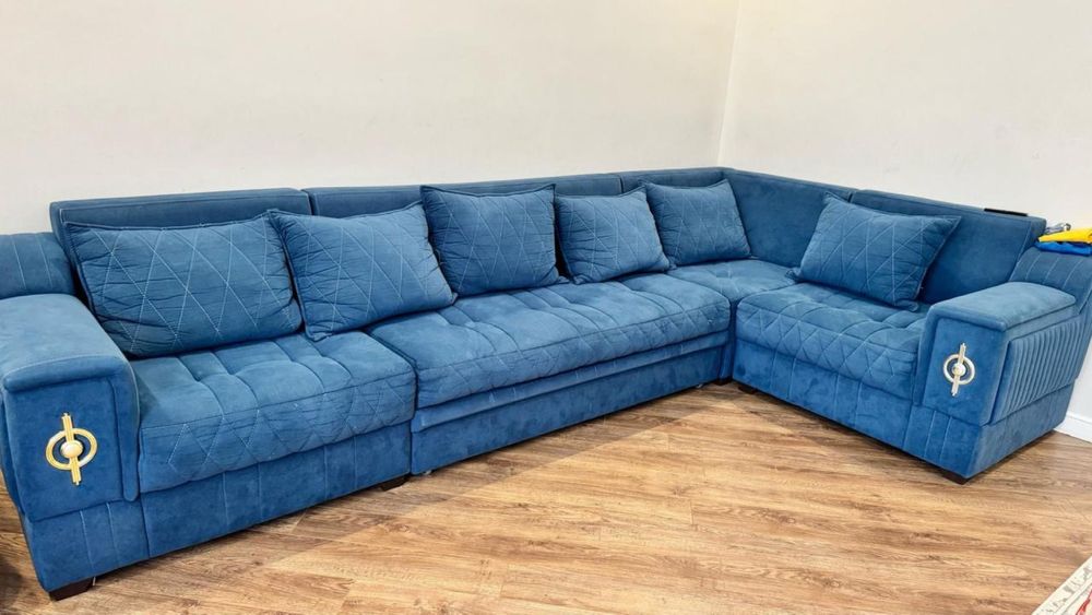 срочно продается угловой диван