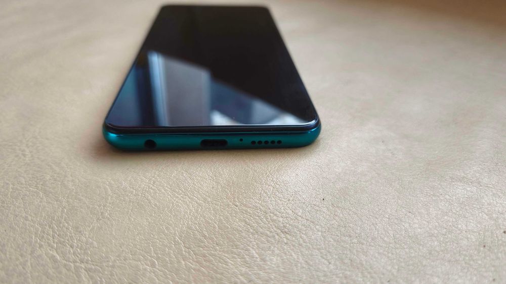 Телефон Xiaomi Redmi Note 9 Pro 6GB RAM + 1GB RAM + 64GB памет