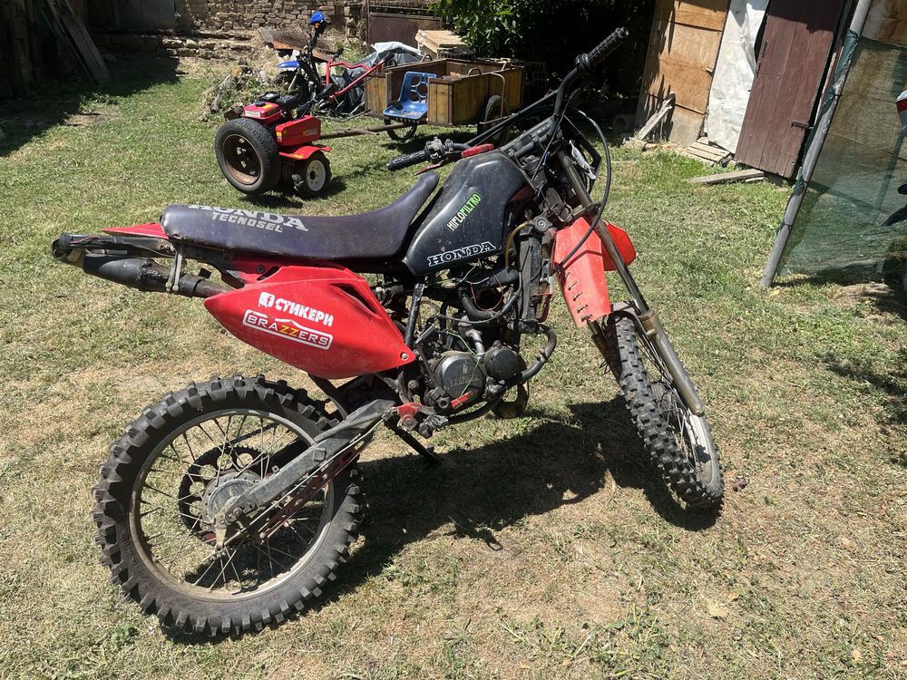 Yamaha DT50 с проблем в тока,не иска да пали
