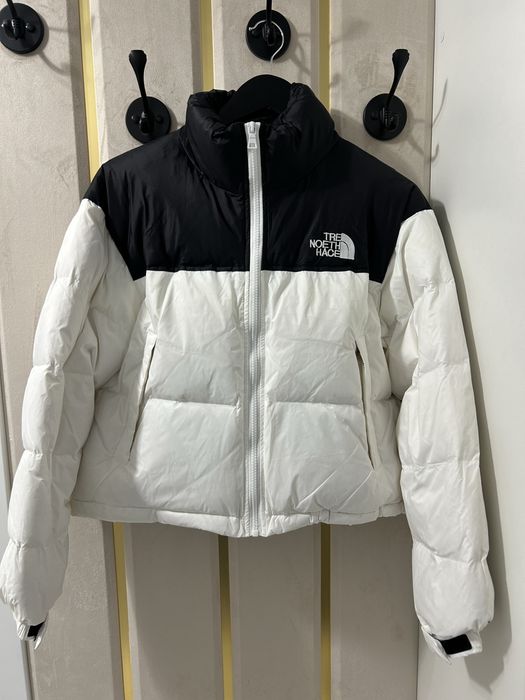 Срочно продается новая куртка The North Face
